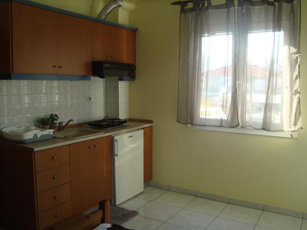 Ferienwohnung Polis΄ House Vrasná Exterior foto