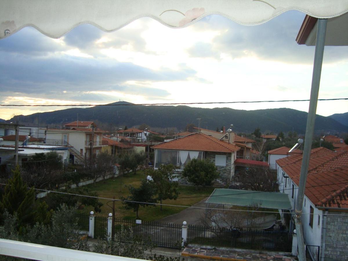 Ferienwohnung Polis΄ House Vrasná Exterior foto