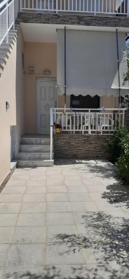 Ferienwohnung Polis΄ House Vrasná Exterior foto